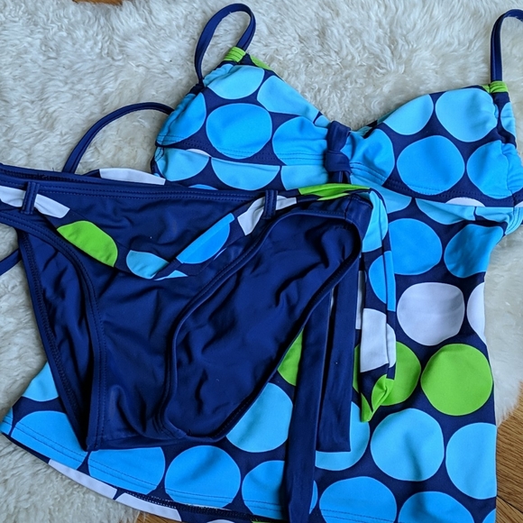 Hula honey swimsuit - Picture 2 of 2